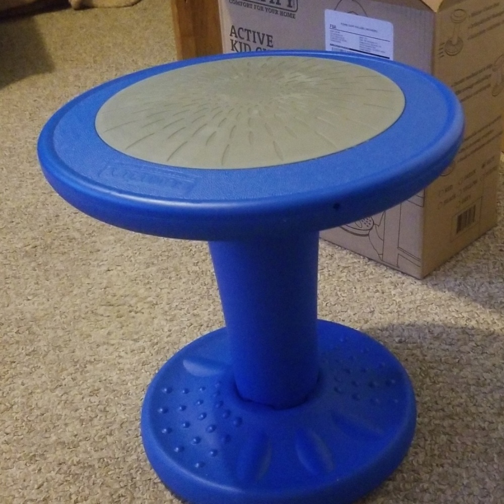 Active Kids Chair by Studico